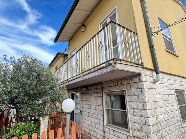 Villetta indipendente in vendita di 133 m² in Via Antonio Zirardini