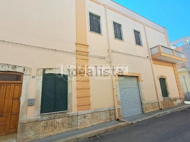 Villetta indipendente in vendita di 133 m² in Via XX Settembre, 21