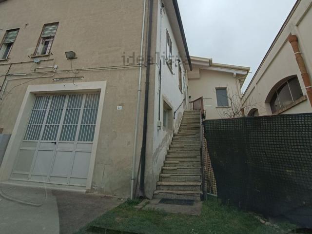 Villetta indipendente in vendita di 133 m² in Viale Giovanni Amendola, 66