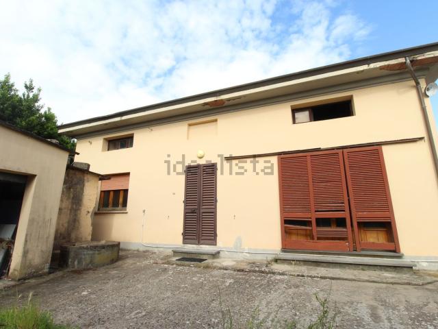 Villetta indipendente in vendita di 134 m² in Via G. Matteotti