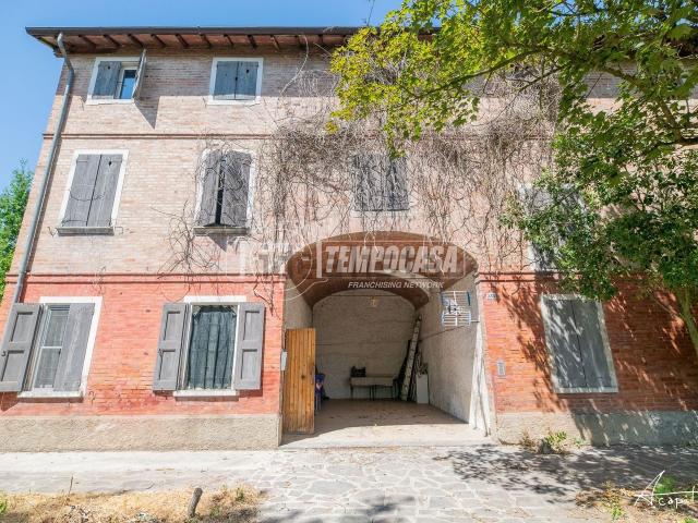 Villetta indipendente in vendita di 134 m² in Via Limidi