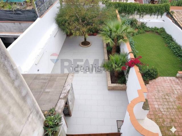 Villetta indipendente in vendita di 134 m² in Via Palermo, 604
