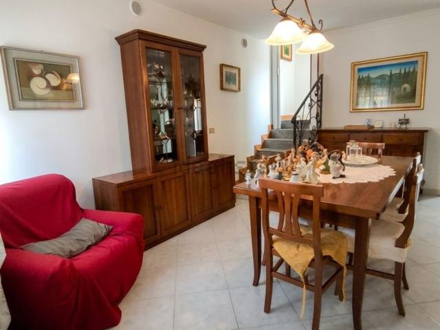 Villetta indipendente in vendita di 134 m² in Via Pignara