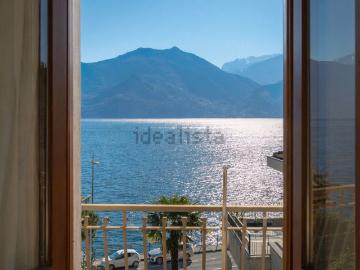 Villetta indipendente in vendita di 134 m² in Via Regina