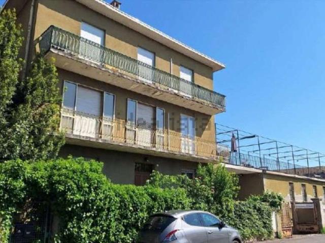 Villetta indipendente in vendita di 1355 m² in Via André Marie Ampère, 4