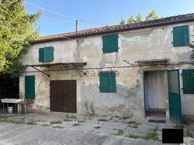 Villetta indipendente in vendita di 135 m² in Via 25 Aprile, 23