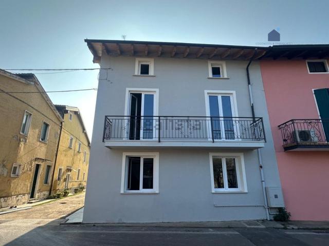 Villetta indipendente in vendita di 135 m² in Via Conciliazione, 82