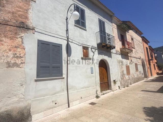 Villetta indipendente in vendita di 135 m² in Via camigliano