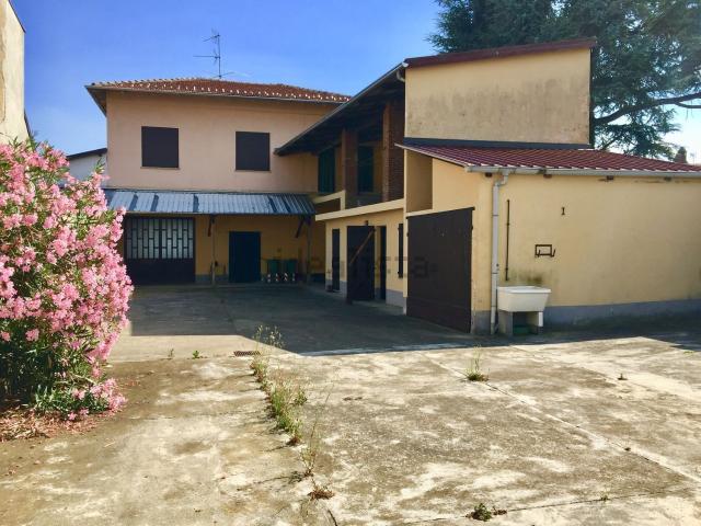 Villetta indipendente in vendita di 135 m² in Via Guido Bobba, 16