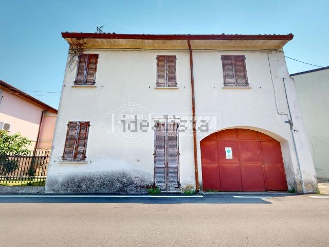 Villetta indipendente in vendita di 135 m² in Via F. Gabrielli, 5