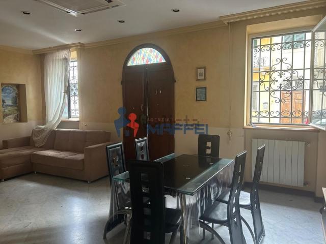 Villetta indipendente in vendita di 135 m² in Via IV Novembre