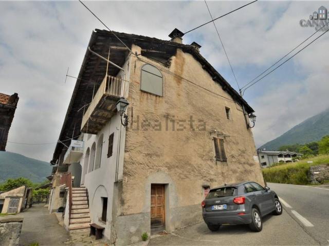 Villetta indipendente in vendita di 135 m² in Via Luigi Ferraris, 1