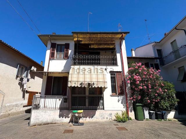 Villetta indipendente in vendita di 135 m² in Via San Bernardino, 41