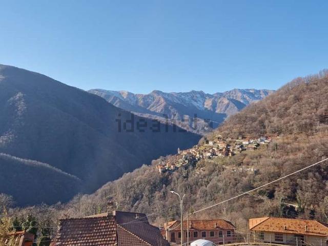 Villetta indipendente in vendita di 135 m² in Via San Giulio