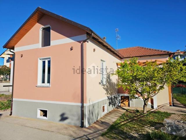 Villetta indipendente in vendita di 150 m² in Via Strusiglia, 23