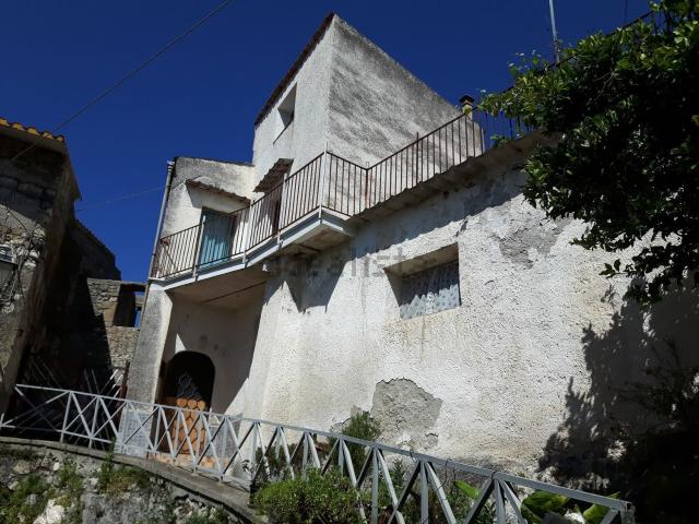 Villetta indipendente in vendita di 135 m² in Via petrella, 8