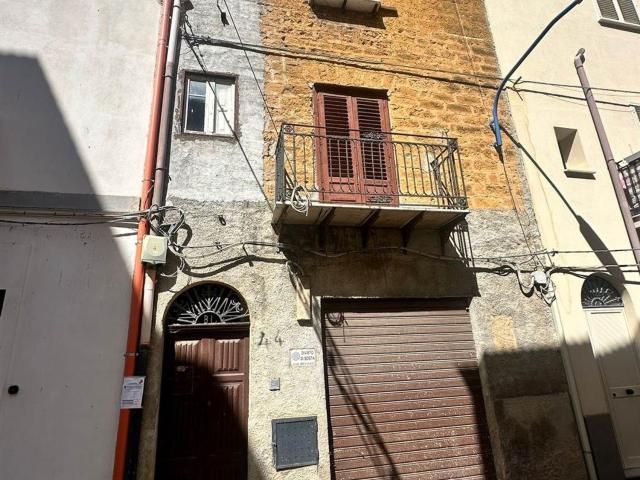 Villetta indipendente in vendita di 135 m² in Corso Margherita, 44