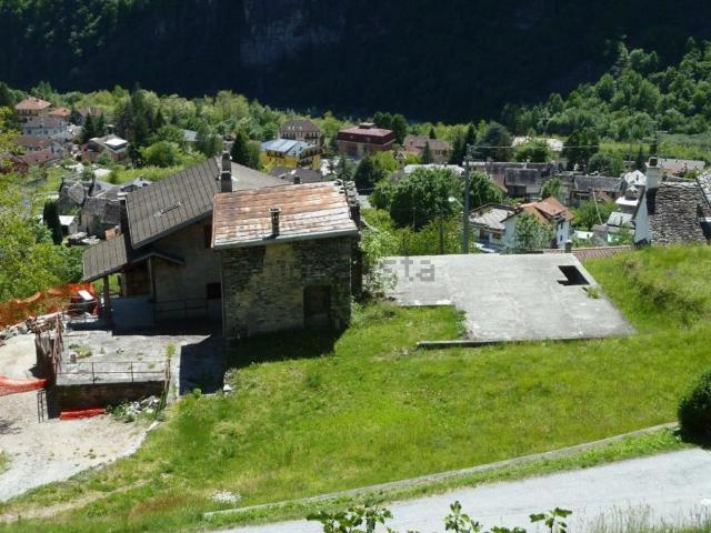 Villetta indipendente in vendita di 135 m² in Frazione Casa Steffanino, 3