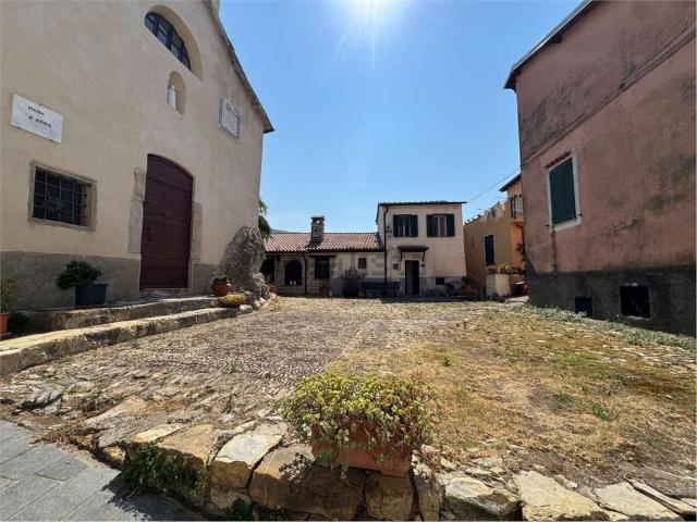 Villetta indipendente in vendita di 135 m² in Piazza San Anna, 4