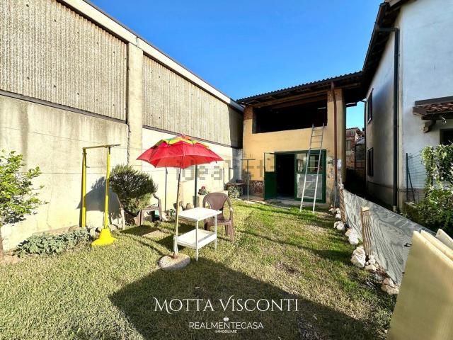 Villetta indipendente in vendita di 136 m² in Via Cavour
