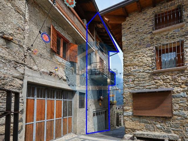 Villetta indipendente in vendita di 136 m² in Via Imavilla, 6