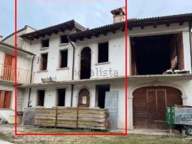 Villetta indipendente in vendita di 136 m² in Via Salvadori