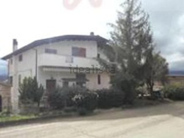 Villetta indipendente in vendita di 136 m² in Via Piane, 181
