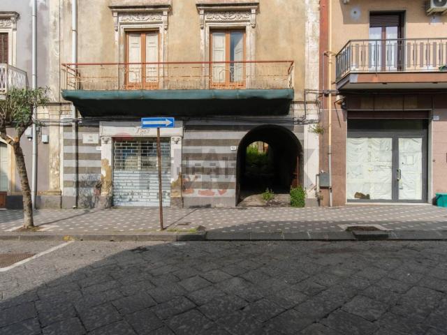 Villetta indipendente in vendita di 136 m² in Via Roma, 153
