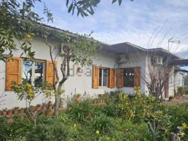Villetta indipendente in vendita di 136 m² in Via Reggio Campi, 6