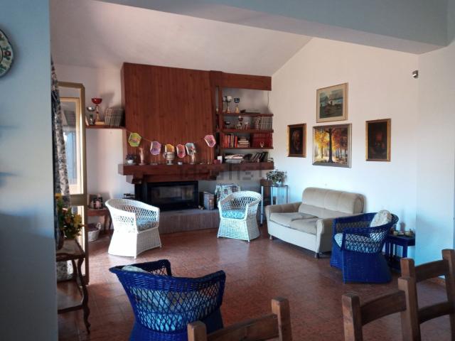 Villetta indipendente in vendita di 136 m² in Strada vecchia