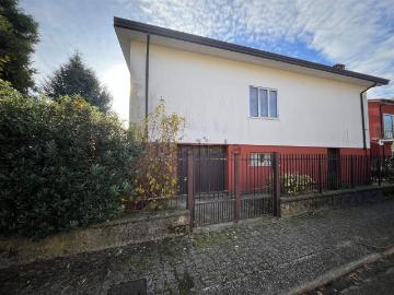 Villetta indipendente in vendita di 137 m² in Via Giovanni Pascoli, 4