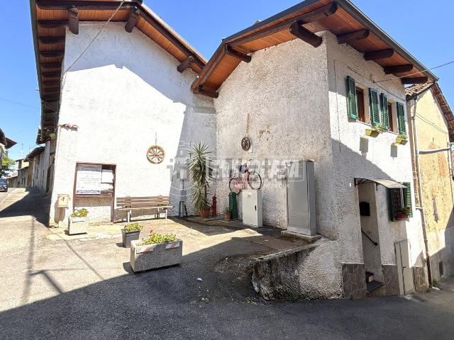 Villetta indipendente in vendita di 137 m² in Via San Martino