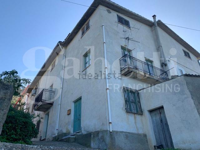 Villetta indipendente in vendita di 137 m² in Località Campodimare, 20