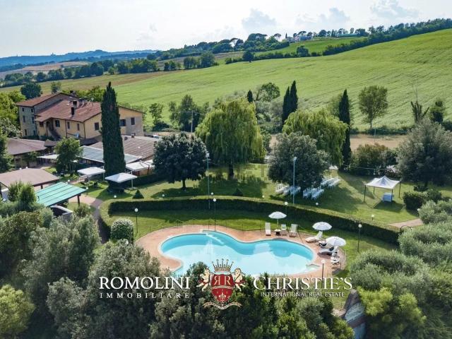 Villetta indipendente in vendita di 1380 m²