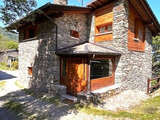Villetta indipendente in vendita di 138 m²