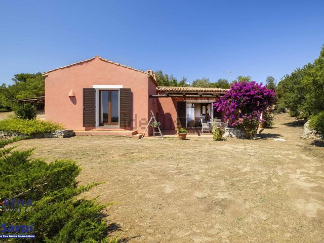 Villetta indipendente in vendita di 138 m² in Via Li Lioni, 16