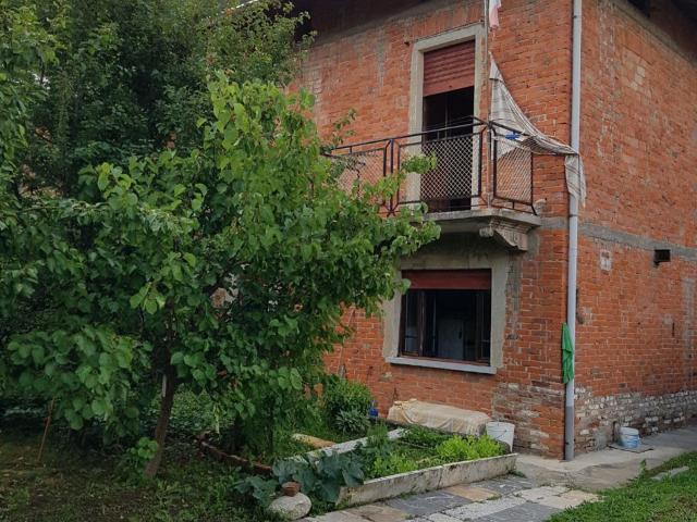 Villetta indipendente in vendita di 138 m² in Via San Grato, 11