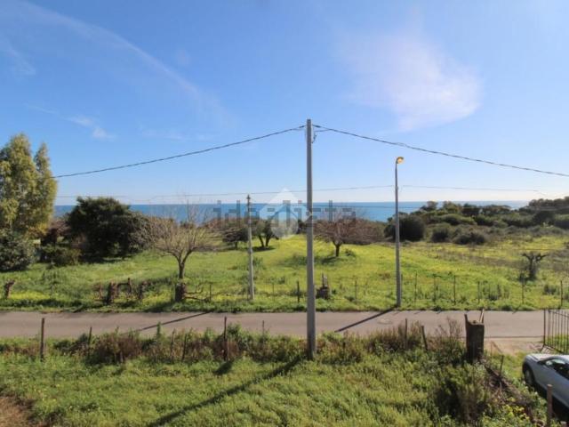 Villetta indipendente in vendita di 14000 m² in Contrada Marinella, 13