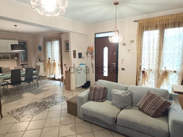 Villetta indipendente in vendita di 140 m²
