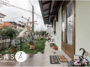 Villetta indipendente in vendita di 140 m²