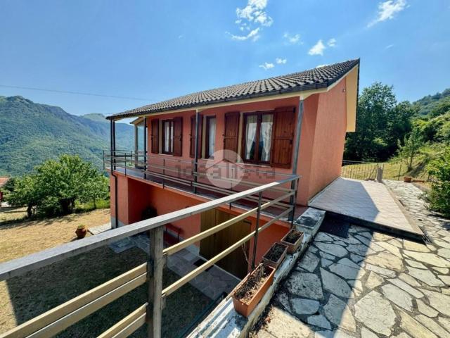 Villetta indipendente in vendita di 140 m²
