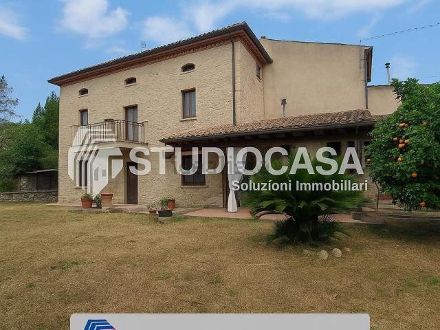 Villetta indipendente in vendita di 140 m² in Via Colambrici, 19