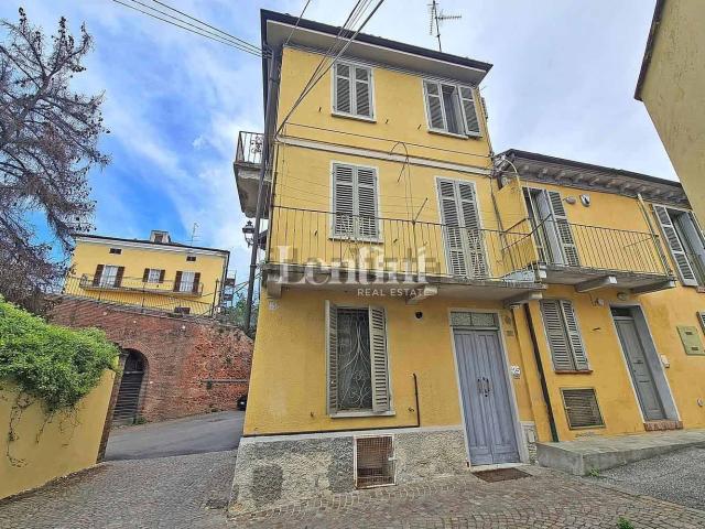 Villetta indipendente in vendita di 140 m² in Via Cavour, 29