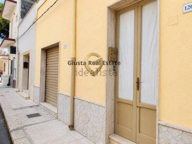 Villetta indipendente in vendita di 140 m² in Via Caduti in Guerra, 126