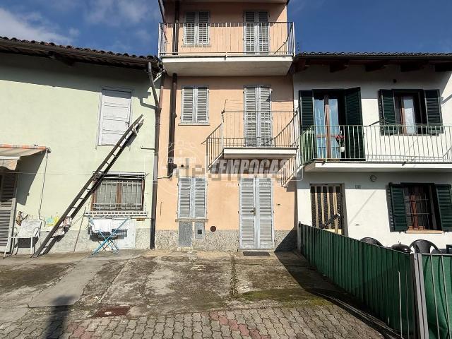Villetta indipendente in vendita di 140 m² in Via Capitani Gambini, 18
