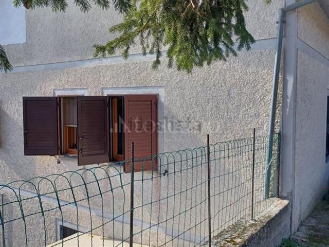 Villetta indipendente in vendita di 140 m² in Via Case Rosse 2ª traversa