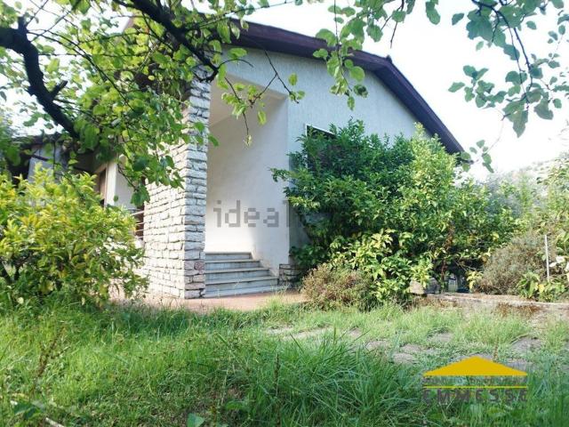 Villetta indipendente in vendita di 140 m² in Via Cervolapittola, 82
