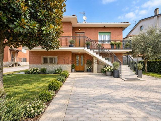 Villetta indipendente in vendita di 140 m² in Via A. Toscanini, 17