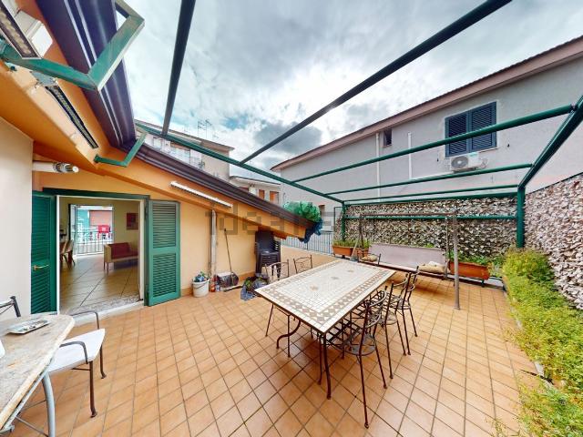 Villetta indipendente in vendita di 140 m² in Via A. Boito, 7