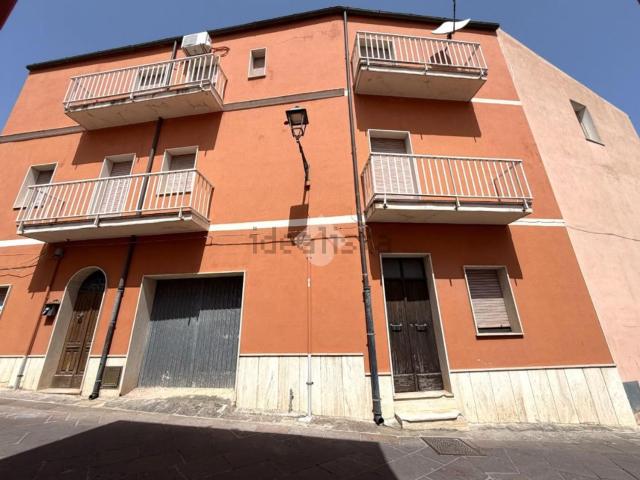 Villetta indipendente in vendita di 140 m² in Via Amsicora, 14